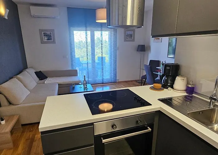 Aura Residence