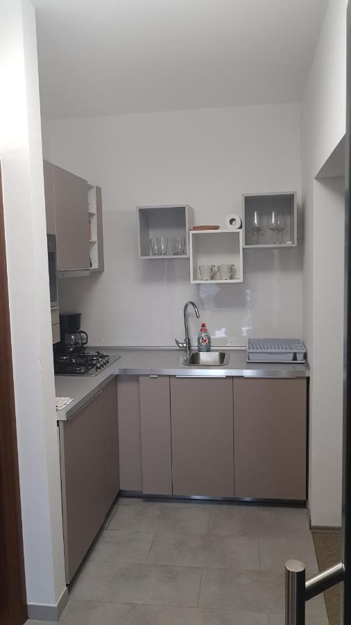 Apartment Aura *