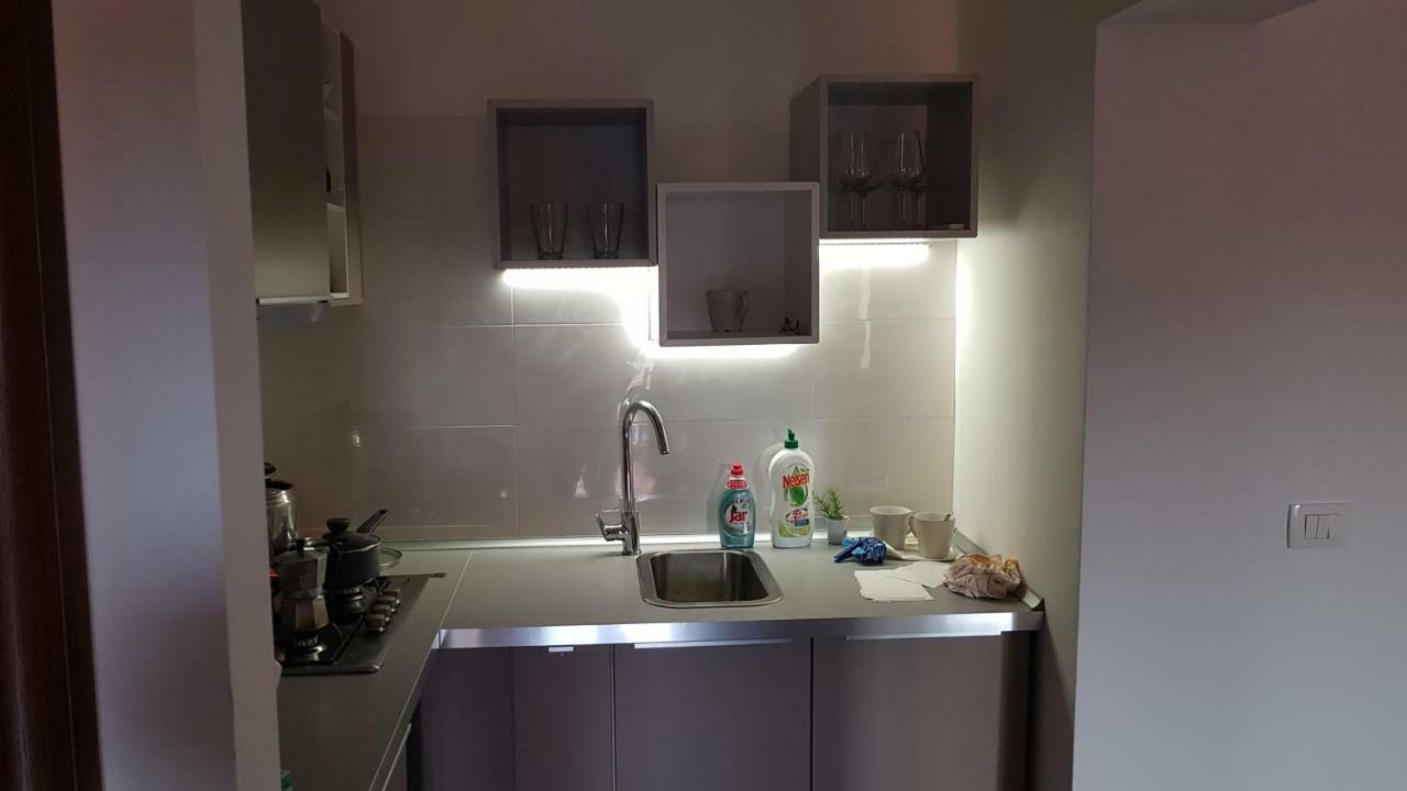 Aura Apartment *