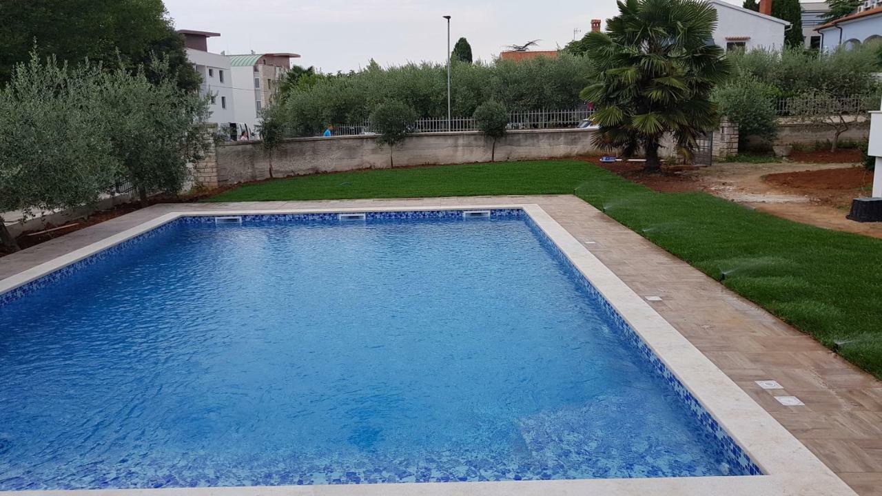 Apartment Aura